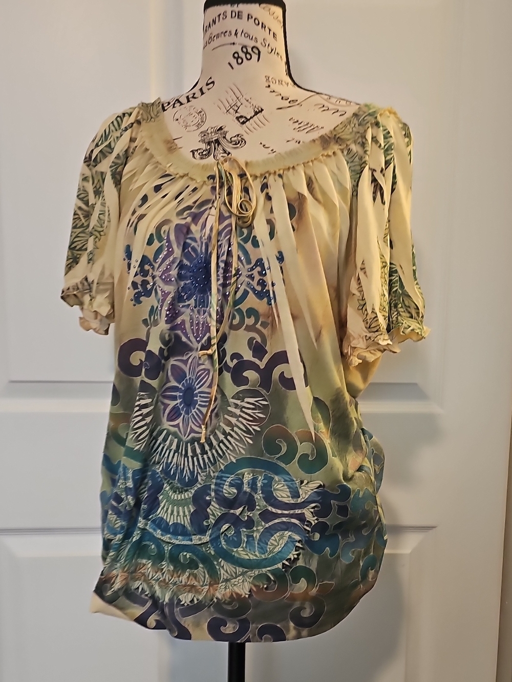 Floral Ombre Peasant Blouse in Yellow and Green